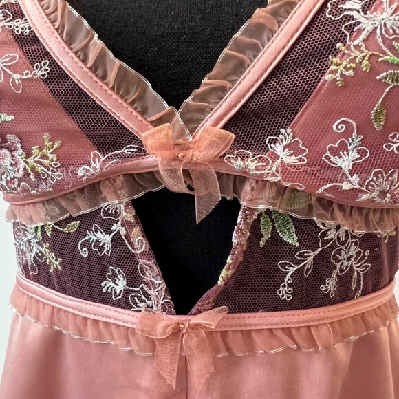 For Love & Lemons Slip - Picture 3 of 11